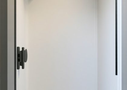 Stop Water Damage: 5 Non-Porous Baseboard Tucks for 2026 Showers